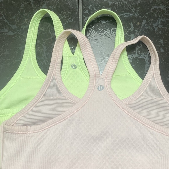 Two (2) Lululemon Ebb To Street Tanks. Size 8. - Picture 3 of 13